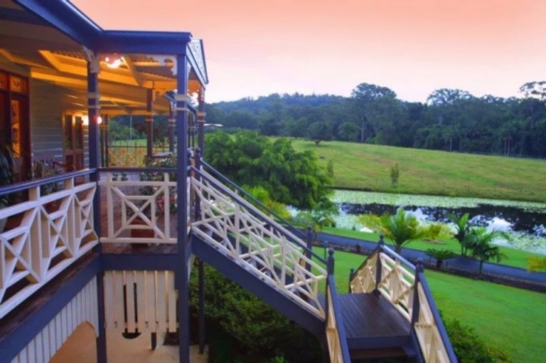 Kit Homes Qld is the answer for a Queenslander style home in Australia